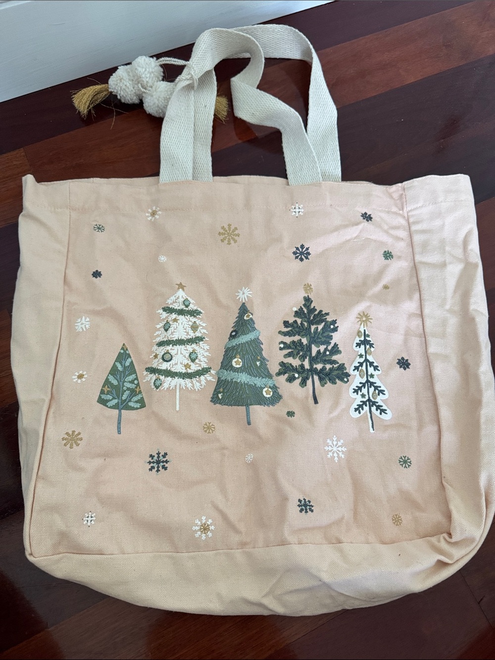 Target Holiday Canvas Tote Bag - Beige with Green Tree Print